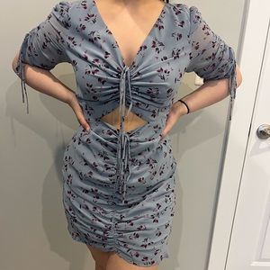 Wayf dress, floral print, cut out, rouched